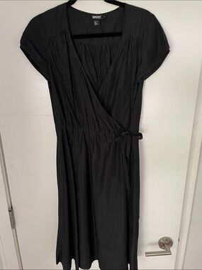 DKNY Black Wrap-Style Short Sleeve Dress